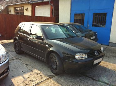 Az autókeresést ennek a megnézésével kezdtem. Lehangoló kirúgás volt