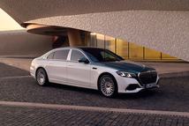 Die neue Mercedes-Maybach S-Klasse, 2026.Exterieur in MANUFAKTUR opalithweiÃ bright/verdesilber metallicInterieur in Maybach Exklusiv Nappaleder Beech Brown The new Mercedes-Maybach S-Class, 2026.Exterior in MANUFAKTUR opalite white bright/verde silver metallicInterior in Maybach Exclusive Nappa Leather Beech Brown