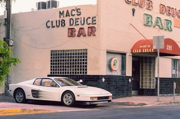 miami-vice-ferrari-testarossa-2