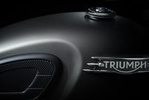 BonnevilleT120Black Silver StealthEdition MY24 0035 TR