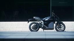 556468_26ym_honda_wn7