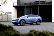 DB2024AU00662 medium