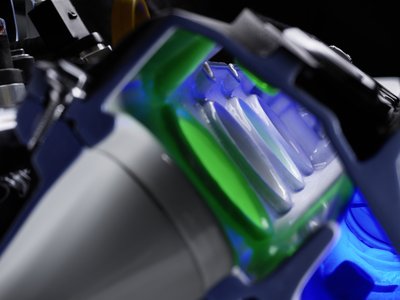 Detail of the intake ports: Flow-optimized geometry for maximum efficiency