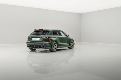 Malachite green, indoor static photo, exterior, three-quarter rear view