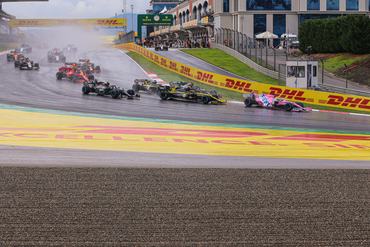 ISTANBUL, TURKEY - NOVEMBER 15: Drivers compete during the Formula 1 DHL Turkish Grand Prix 2020 at Intercity Istanbul Park in Istanbul, Turkey on November 15, 2020. (Photo by Salih Zeki Fazlioglu/Anadolu Agency via Getty Images)
