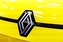 12 September 2025, Bavaria, Munich: The brand logo (logo, symbol, emblem, manufacturer logo) of the Renault brand can be seen on a vehicle from the manufacturer at the IAA (IAA Mobility, International Motor Show) car and transport trade fair in a hall at Messe München (Bavaria, Germany) on September 12, 2025. Renault is a car manufacturer from France which, as part of the Renault Group, is now one of the largest in the world. (symbol image, symbol photo, illustration, symbolic photo, illustrative photo, theme image, general image, theme photo) Photo: Matthias Balk/dpa (Photo by Matthias Balk/picture alliance via Getty Images)