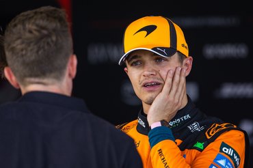 MELBOURNE, AUSTRALIA - MARCH 8: Lando Norris of Great Britain and McLaren Mastercard F1 Team answers questions in the TV media pen during the F1 Grand Prix of Australia at Albert Park Grand Prix Circuit on March 8, 2026 in Melbourne, Australia. (Photo by Jayce Illman/Getty Images)