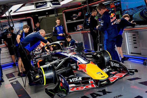 Mechanics work on the car of Formula 1 driver Max Verstappen of Oracle Red Bull Racing during the Formula 1 Japan Suzuka qualifying at the Suzuka Formula 1 circuit on March 28, 2025, in Suzuka, Japan. (Photo by Marcel van Dorst/EYE4IMAGES/NurPhoto via Getty Images)