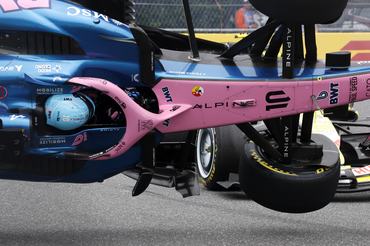 MIAMI, FLORIDA - MAY 03: Pierre Gasly of France driving the (10) Alpine F1 A526 Mercedes crashes during the F1 Grand Prix of Miami at Miami International Autodrome on May 03, 2026 in Miami, Florida. (Photo by Sam Bloxham/LAT Images)