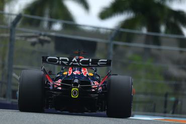 MIAMI, FLORIDA - MAY 03: Max Verstappen of the Netherlands driving the (3) Oracle Red Bull Racing RB22 Red Bull Ford on track during the F1 Grand Prix of Miami at Miami International Autodrome on May 03, 2026 in Miami, Florida. (Photo by Clive Mason/Getty Images)