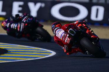 LE MANS, FRANCE - MAY 09: Marc Marquez of Spain riding the Lenovo Ducati (93) during the qualifying ahead of the MotoGP of France at Circuit Bugatti on May 09, 2026 in Le Mans, France. (Photo by Gold & Goose Photography/Getty Images)