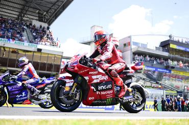 LE MANS, FRANCE - MAY 09: Marc Marquez of Spain riding the Lenovo Ducati (93) on the grid during the Sprint ahead of the MotoGP of France at Circuit Bugatti on May 09, 2026 in Le Mans, France. (Photo by Gold & Goose Photography/Getty Images)