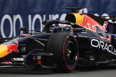 MONTREAL, QUEBEC - MAY 23: Max Verstappen of the Netherlands driving the (3) Oracle Red Bull Racing RB22 Red Bull Ford on track during qualifying ahead of the F1 Grand Prix of Canada at Circuit Gilles-Villeneuve on May 23, 2026 in Montreal, Quebec. (Photo by Mark Thompson/Getty Images)