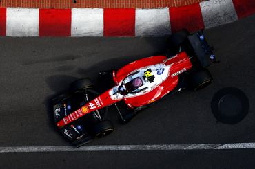 MONTE-CARLO, MONACO - JUNE 05: Lewis Hamilton of Great Britain driving the (44) Scuderia Ferrari SF-26 on track during practice ahead of the F1 Grand Prix of Monaco at Circuit de Monaco on June 05, 2026 in Monte-Carlo, Monaco. (Photo by Bryn Lennon - Formula 1/Formula 1 via Getty Images)