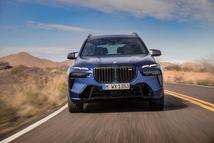 P90457423_highRes_the-new-bmw-x7-m60i-