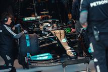 F1-Academy-Siegerin Doriane Pin betritt mit ihrem ersten F1-Test Neuland F1 Academy Champion Doriane Pin Breaks New Ground with Maiden F1 Test